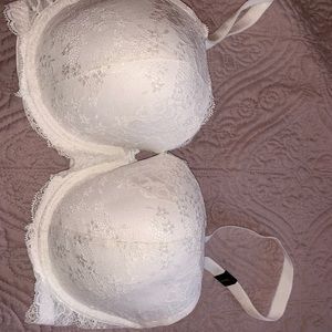 Victoria’s Secret dream angels Demi
